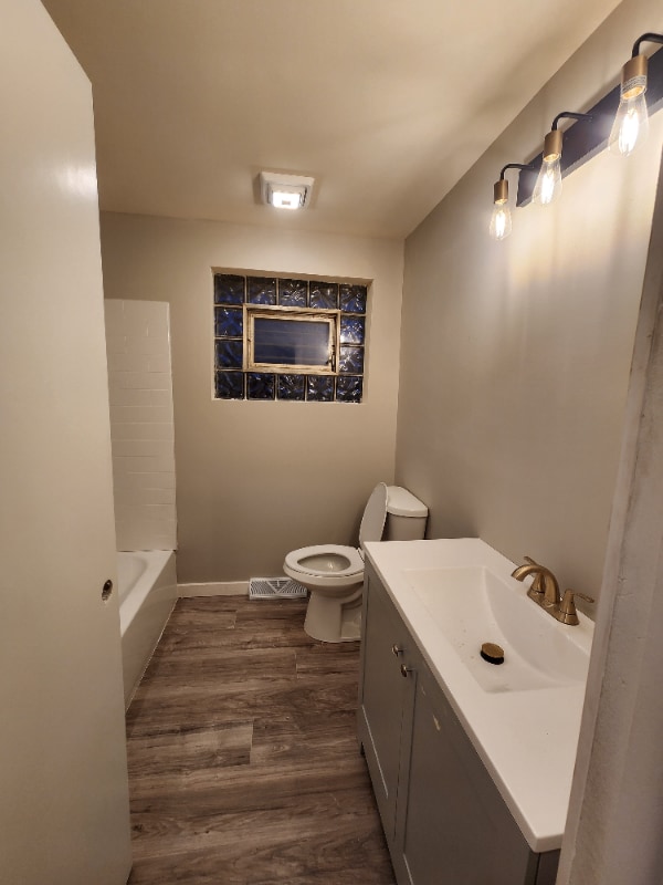 Foto del edificio - 1127 Hillview Dr