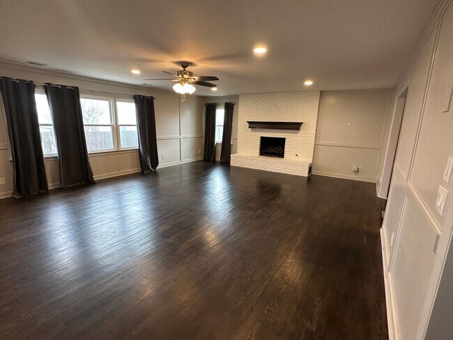 Foto del edificio - This home is adorable and move in ready!