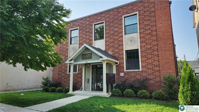 Building Photo - 134 E Broad St