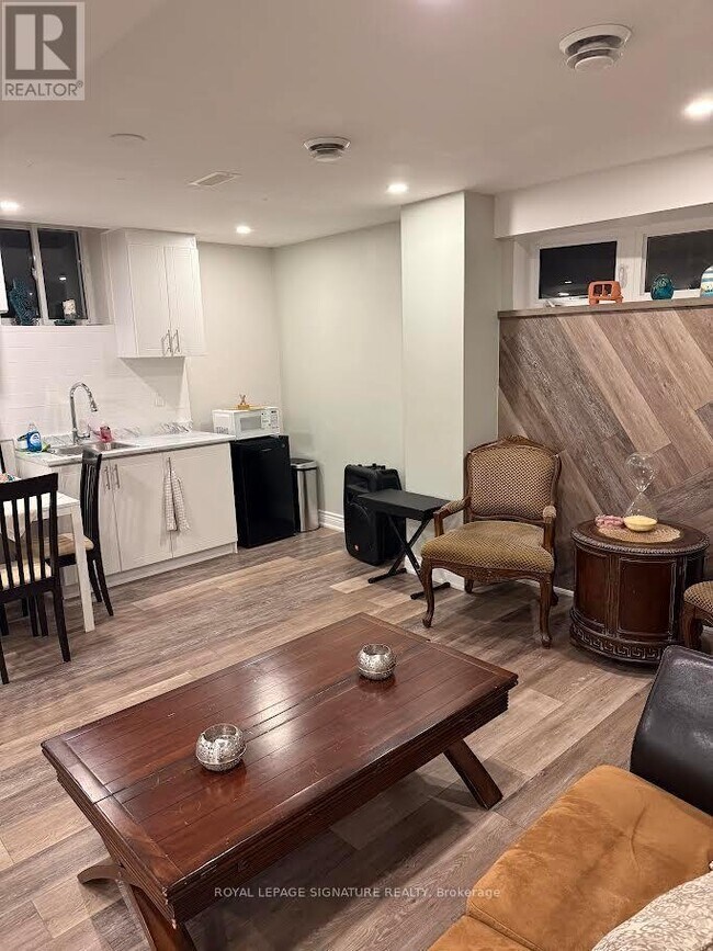 Building Photo - 5532 Ethan Dr