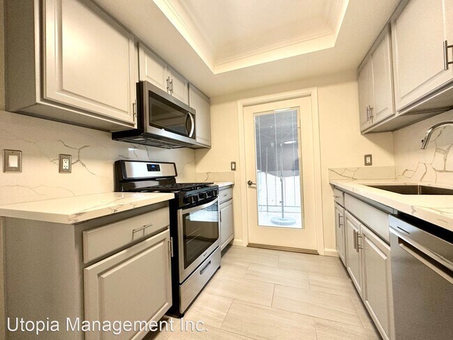 Foto del edificio - 2 br, 2 bath House - 400 N Sunrise Apt 270