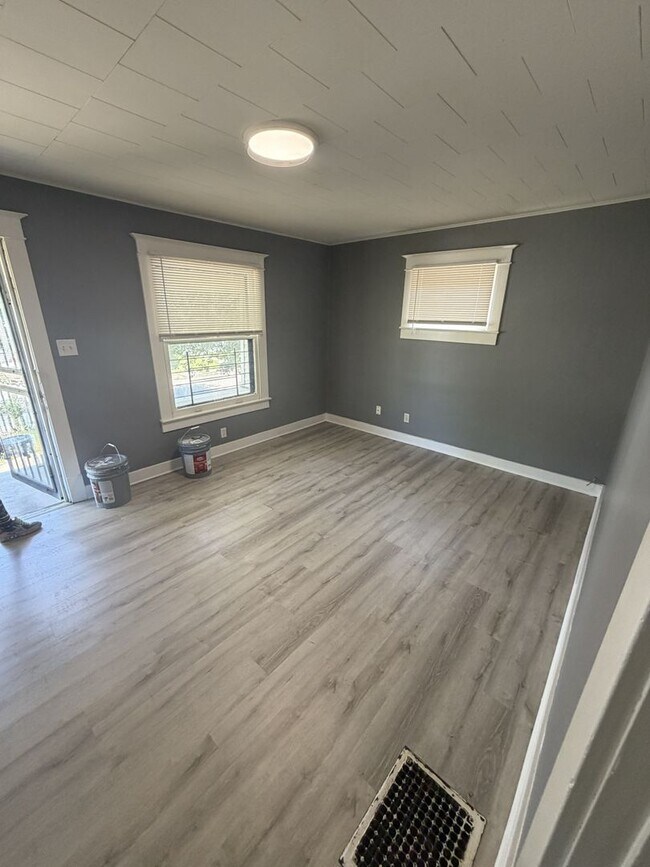 Foto del edificio - Cozy 3BR/1Ba house with unfinished basement
