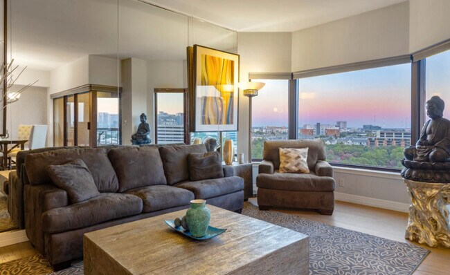 Foto del edificio - 3030 McKinney Ave