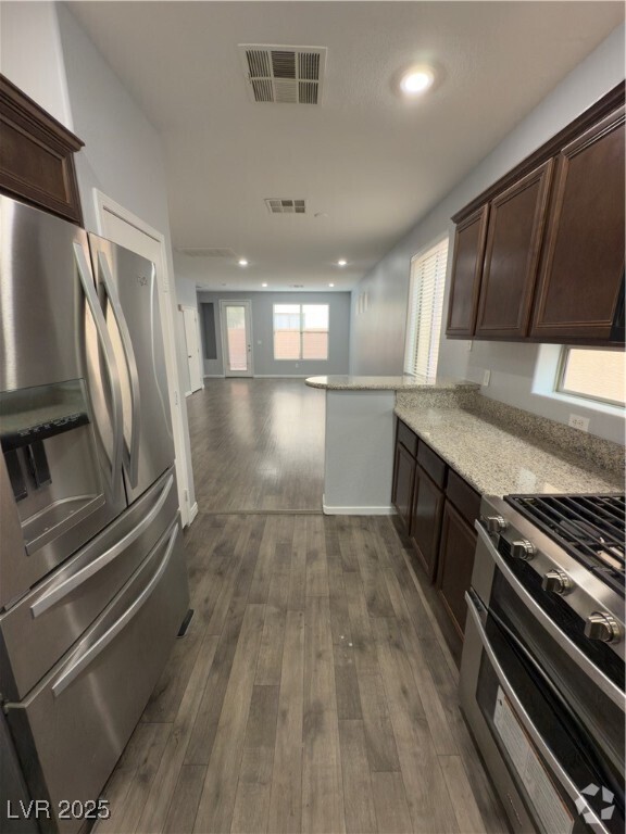 Building Photo - 9776 Villa Lorena Ave