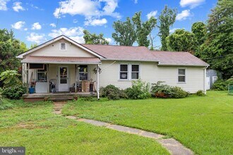Building Photo - 8002 Fort Smallwood Rd