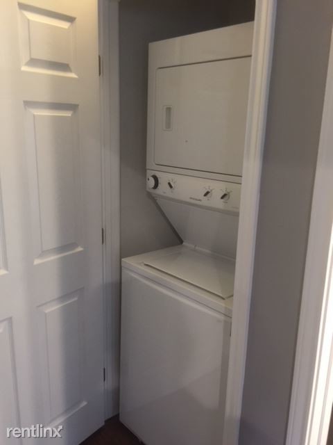 Foto del edificio - 2 br, 2 bath Townhome - 1655/57 Cal Young rd