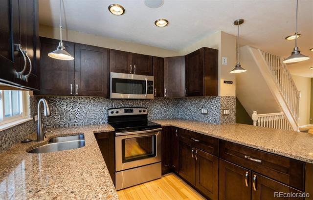 Foto del edificio - 1699 S Trenton St