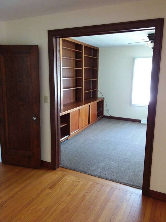 Foto del edificio - 1606HE