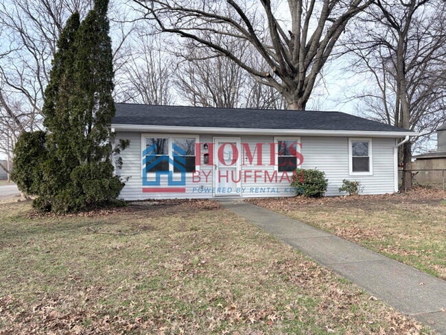 Building Photo - Three Bedroom House | Remodeled & Move in Ready