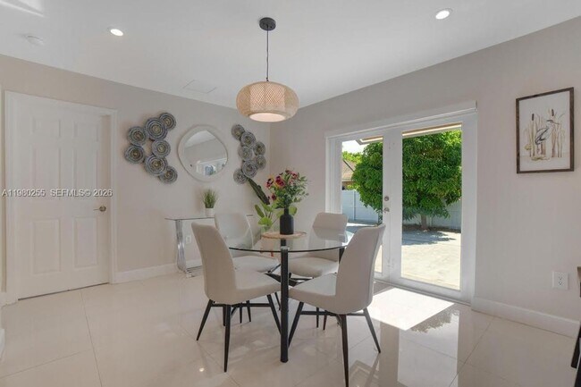 Foto del edificio - 20560 NW 17th Ave