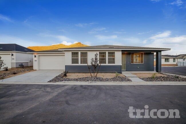 Interior Photo - Tricon Lemmon Drive