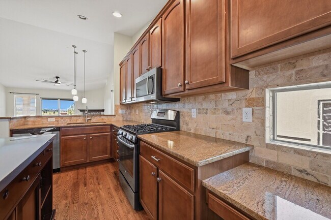 Building Photo - $2,645.95, 4-bed, 3-bath, located in Colorado Springs with a stunning backyard.