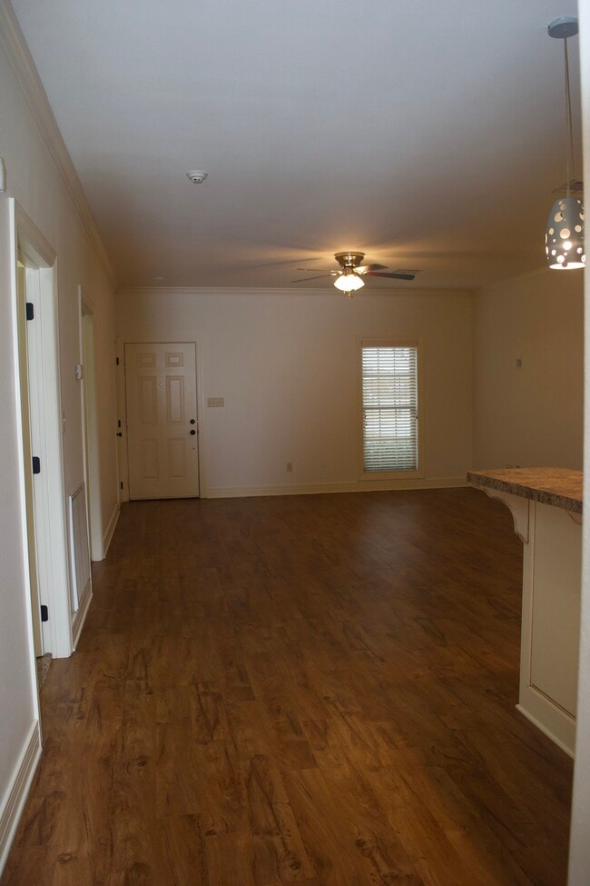 Foto del edificio - 2603 Broadmoor Blvd