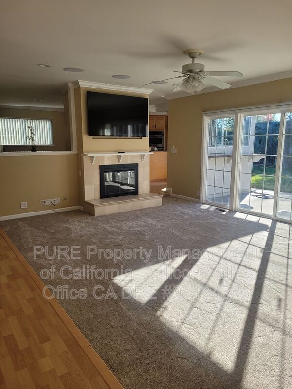 Foto del edificio - 1292 Oakglen Way