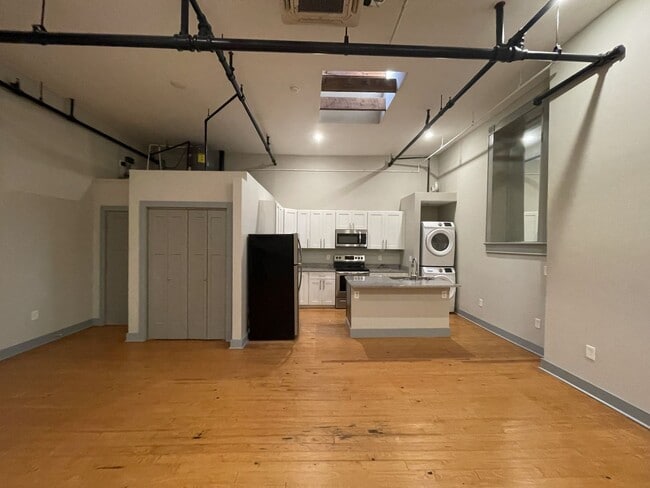 Interior Photo - Market House Lofts