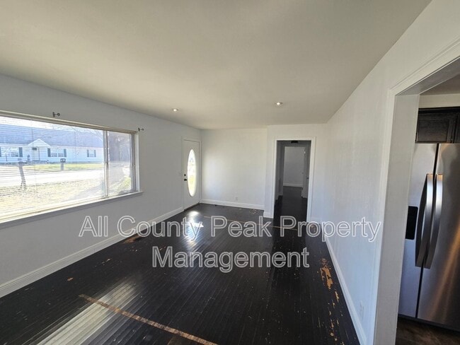 Foto del edificio - 1605 S Mack Smith Rd