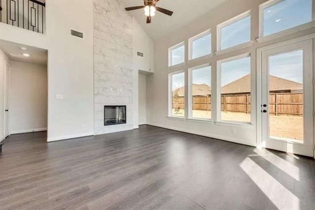 Foto del edificio - 1323 Sundance Ln