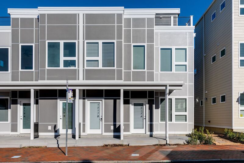 Foto principal - 1217 Bainbridge St