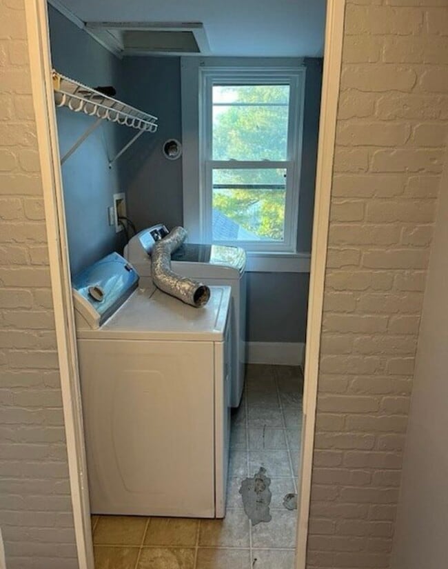 Foto del edificio - 866 Main St