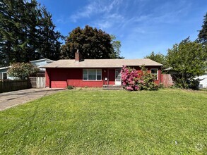 Building Photo - 851 NE 68th Ave
