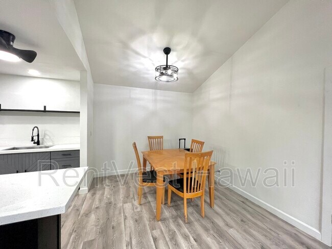 Building Photo - 94-711-711 Kupuna Loop