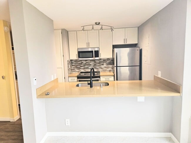 Photo - Nuuanu Brookside Studio Street Parking Apartment