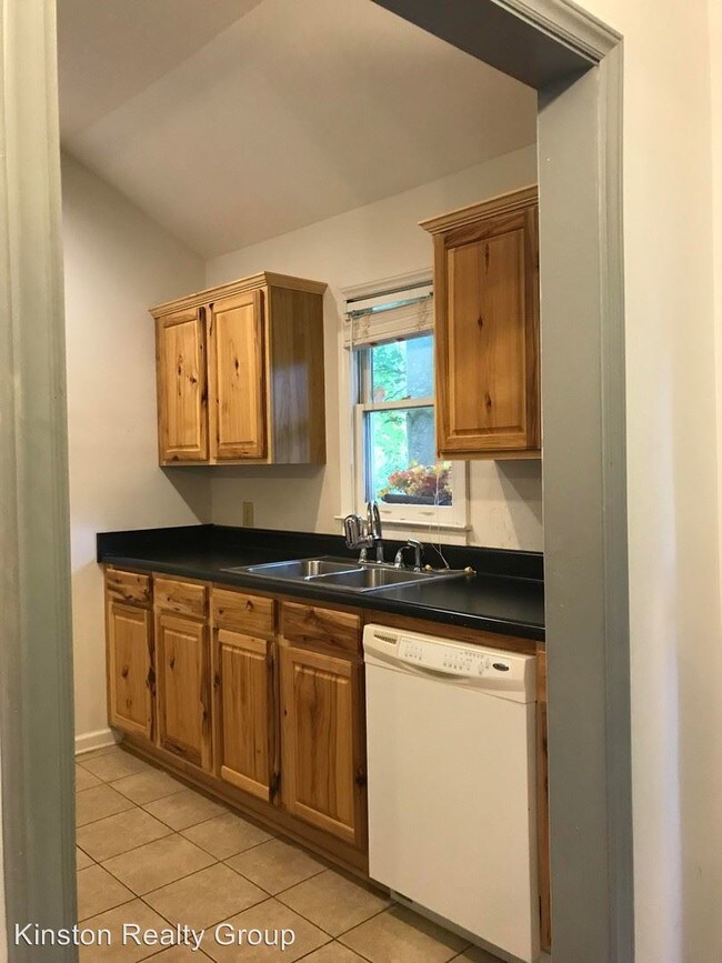 Building Photo - 2 br, 2 bath House - 2925 Hwy 58 N