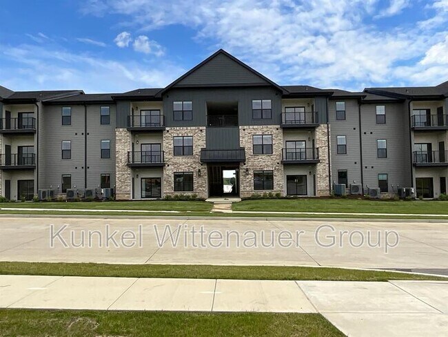 Foto del edificio - 94 Magnolia Dr