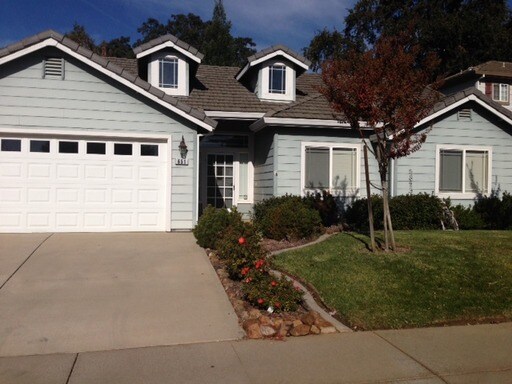 Primary Photo - 651 Glenbrook Dr