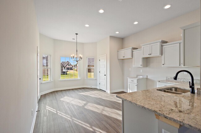 Building Photo - 8633 Hayes Dr