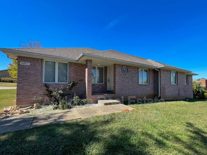 4403 Scioto Dr Unit A, Nixa, MO 65714 Condo for Rent in Nixa, MO