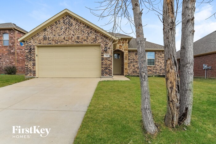 Primary Photo - 19 Bluebird Ln