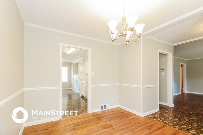Foto del edificio - 3621 Huckleberry St