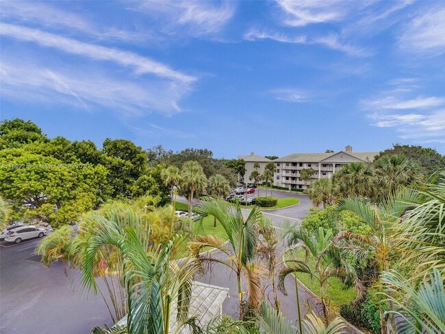 Building Photo - 1506 Whitehall Dr