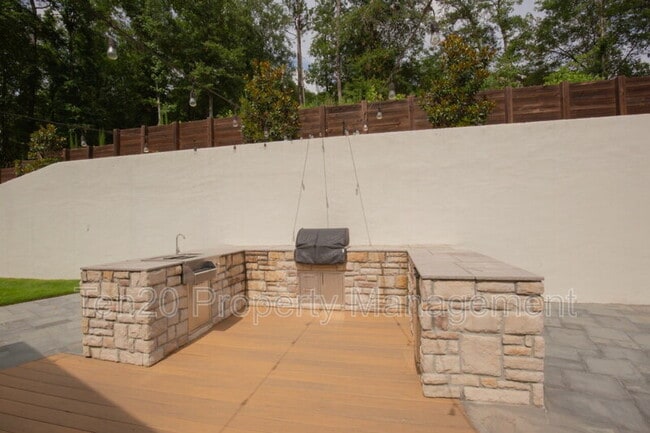 Building Photo - 1 Millington Ct