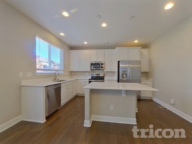 Foto del edificio - 7773 Oasis Dr