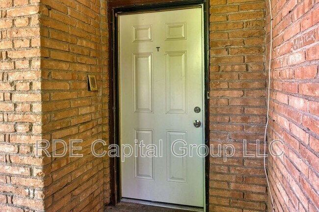 Foto del edificio - 5300 Wonder Dr