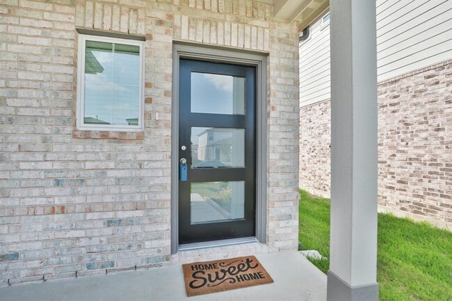 Foto del edificio - 8462 Sweet Cherry Ln