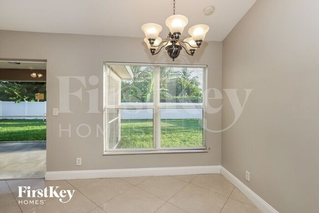 Foto del edificio - 1301 SW 15th St