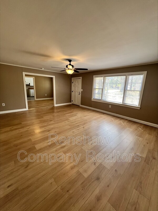 Foto del edificio - 21251 US-79