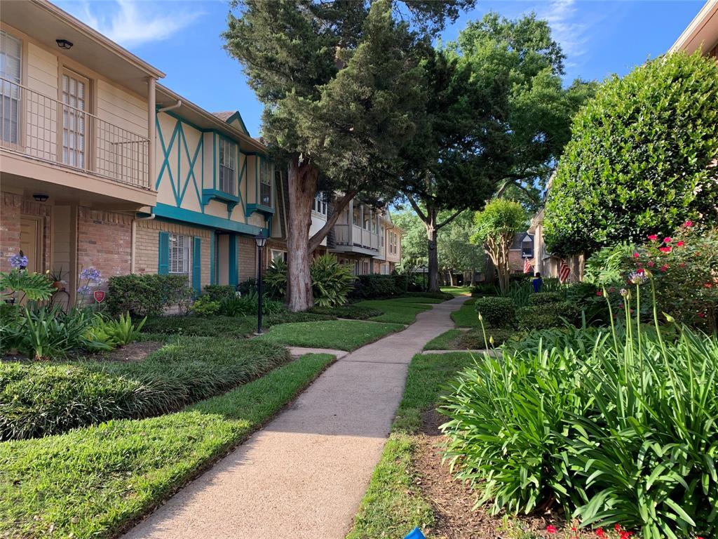 727 Bunker Hill Rd Unit 14, Houston, TX 77024 Condo for Rent in