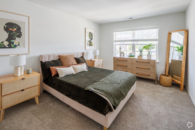 Interior Photo - ReNew Nottingham