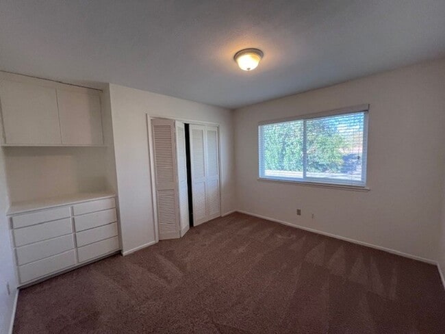 Photo - South Land Park Hills Duplex Apartment