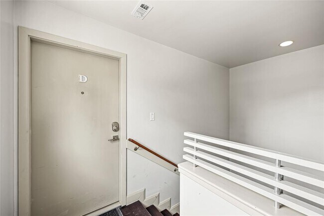 Foto del edificio - 1710 Maryland St