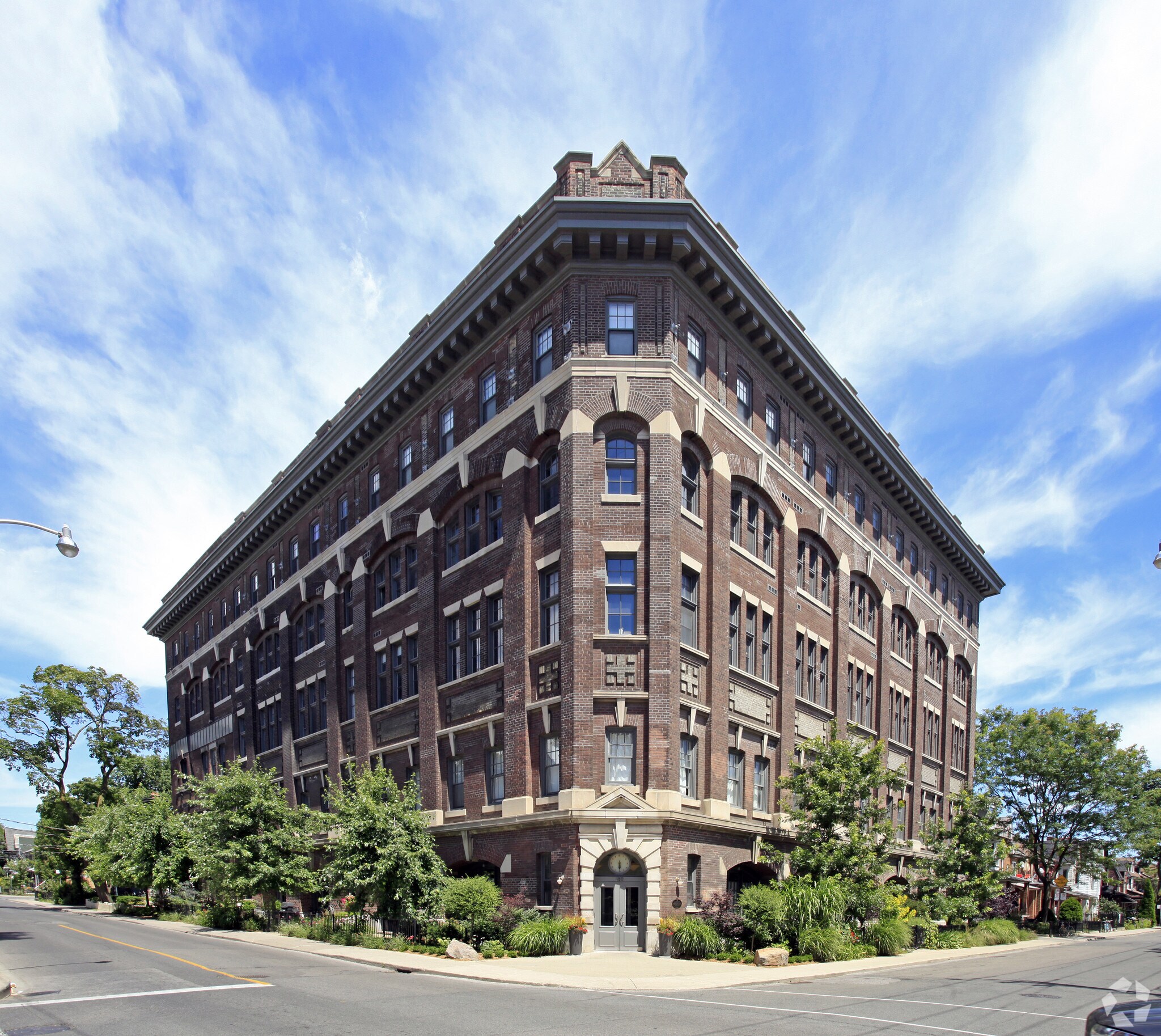 Argyle Lofts