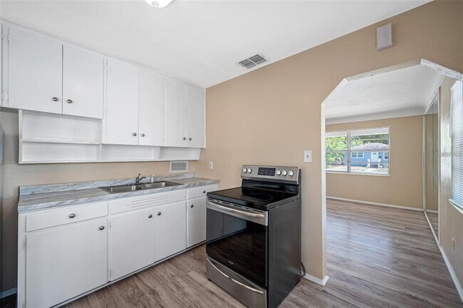 Foto del edificio - 5055 3rd Ave S