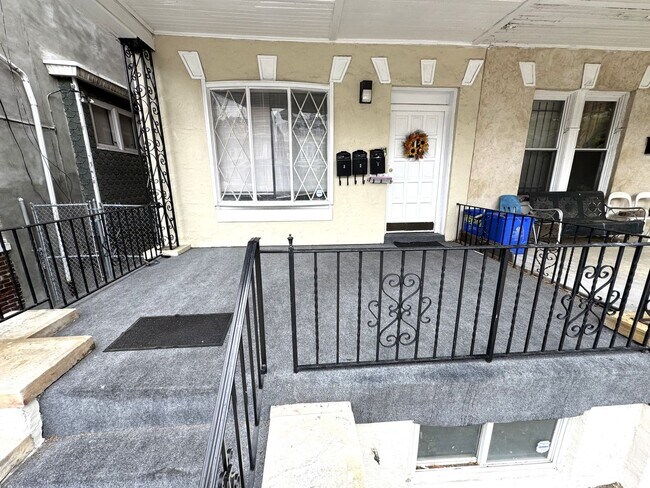 Foto del edificio - 4935 Walnut St