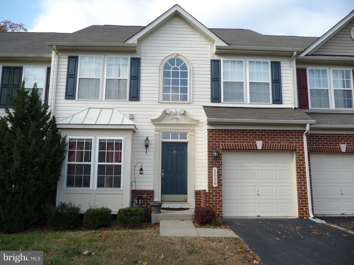 Primary Photo - 1536 Speen Ct