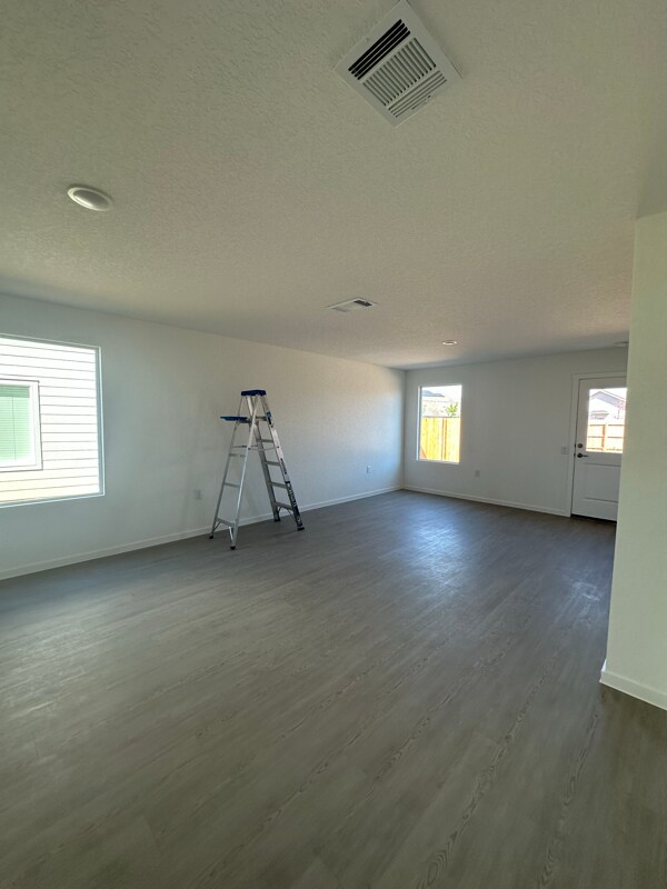 Building Photo - 1045 Graham Bnd