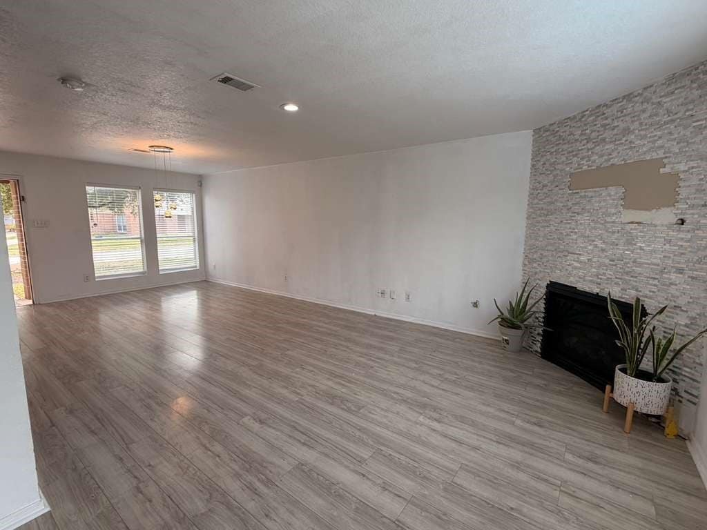 Building Photo - 15911 Youpon Valley Dr